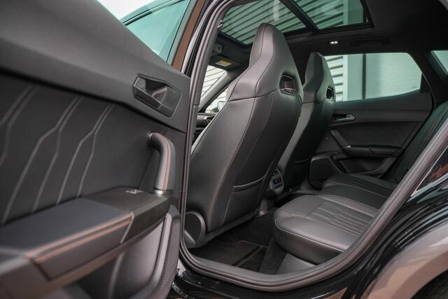 Cupra Formentor 1.4 e-Hybrid VZ Performance Panodak ACC 360 Camera DAB+ Keyless Leer Stuurverw.