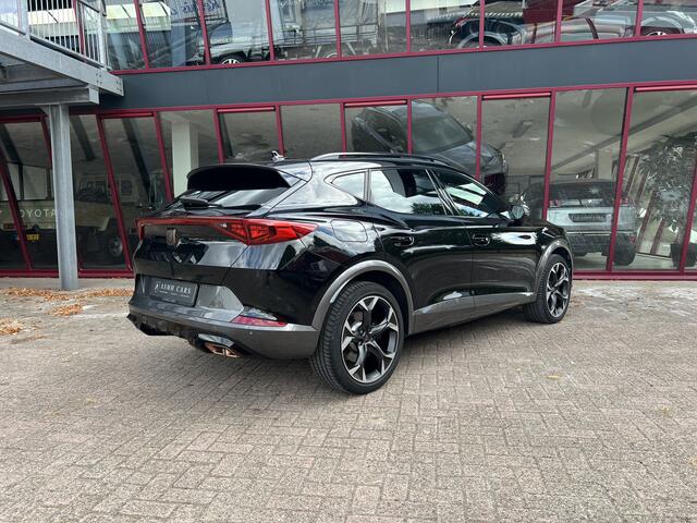 Cupra Formentor 1.4 e-Hybrid VZ Performance | Pano | Schaalstoelen | Adaptive CC |