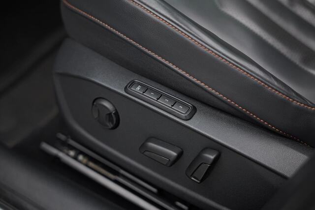 Cupra Formentor 1.4 e-Hybrid VZ Copper Edition |Pano|360 Camera|Memory|Dodehoek|Ambience|