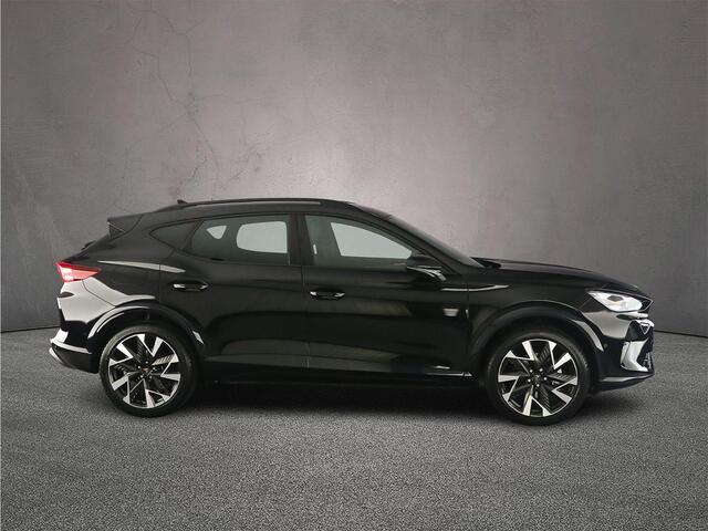 Cupra Formentor Business 1.5 TSI eHybrid 204pk DSG Automaat Trekhaak, Navigatie, Adaptive cruise control, 360 camera, Achteruitrijcamera, LED koplampen, Stuurwiel verwarmd