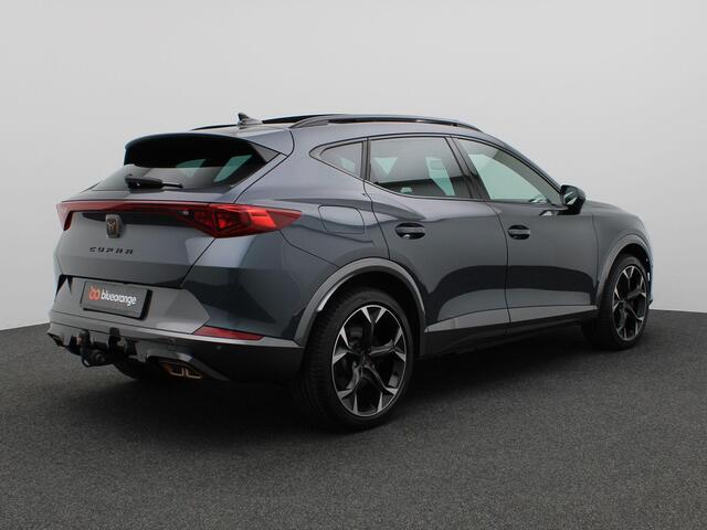 Cupra Formentor 1.4 e-Hybrid VZ Performance 245PK DSG SOH 92%, Pano-Schuifdak, Trekhaak, Keyless, Side Assist, Achteruitrijcamera, Stoel-Stuurverwarming, Adaptieve Cruise Control, 19" LM Velgen