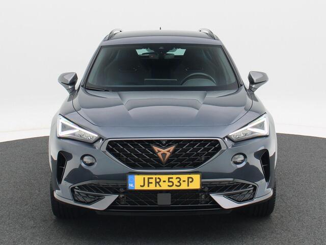 Cupra Formentor 1.4 e-Hybrid VZ 245 Pk Automaat Performance | Full LED | 19 Inch | 360 Camera | Navigatie | Winterpakket | Trekhaak | Copper Seats | 28.228 Km!!