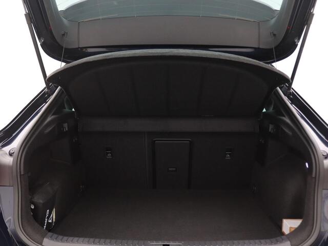 Cupra Formentor 1.4 e-Hybrid Performance 204PK DSG Pano-Schuifdak, Trekhaak, Adaptieve Cruise Control, Achteruitrijcamera, Stoel-Stuurverwarming, Keyless, Side Assist, 19" LM Velgen