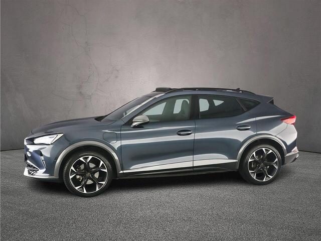 Cupra Formentor Business 1.4 TSI e-Hybrid 204pk DSG Automaat Panoramadak, Adaptive cruise control, 360 camera, Navigatie, Achteruitrijcamera, Elektrische achterklep