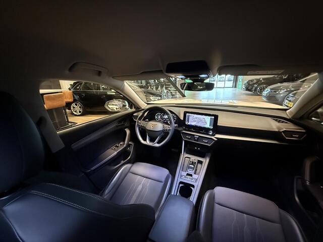 Cupra Formentor 1.4 e-Hybrid Business 204PK |NAVI|CARPLAY|PDC VOOR + ACHTER