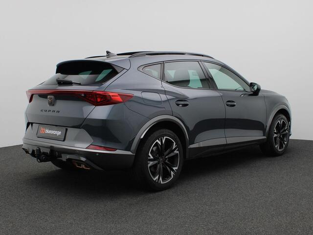 Cupra Formentor 1.4 TSI e-Hybrid Essential 204PK DSG SOH 93% Pano-Schuifdak, Trekhaak, Full LED, Adaptieve Cruise Control, Achteruitrijcamera, Stuurverwarming, Keyless, 18" LM Velgen