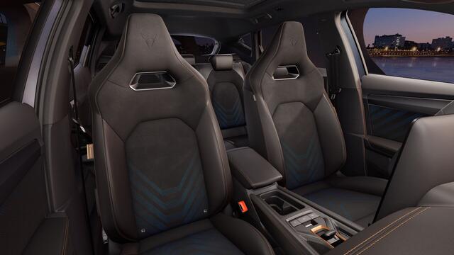 Cupra Formentor 1.5 TSI e-Hybrid 272 6DSG VZ Performance | Achteruitrijcamera | Digitaal instrumentenpaneel (Virtual Cockpit) | Draadloze Apple CarPlay(TM), Android Auto(TM)