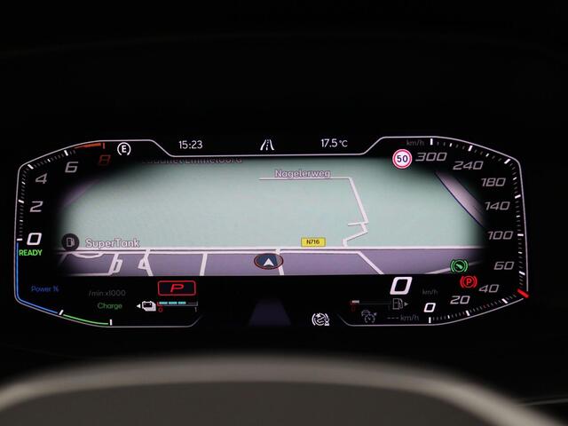 Cupra Formentor 1.4 e-Hybrid VZ Performance 245PK DSG Panoramadak, SOH 90%, Trekhaak, Achteruitrijcamera, Virtual pedal, Keyless, Stuur/stoelverwarming, Side assist, 19'' lichtmetaal