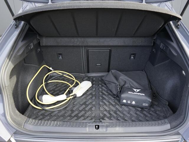 Cupra Formentor 1.4 e-Hybrid Performance 1ste eigenaar / Dealer onderh. / Sportstoelen / Leer / Elek. stoelen / Camera / LED / Virtual / 19'' LM velgen / Adapt. cruise