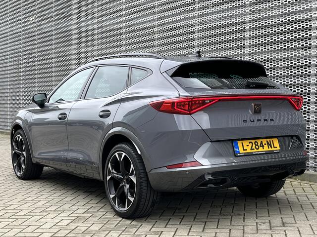 Cupra Formentor 1.4 e-Hybrid Performance / Pano / Navigatie / Camera / Parkeersenoren V+A / Lichtmetaal 19 inch / P4