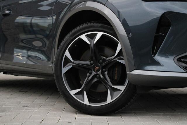 Cupra Formentor 1.4 e-Hybrid VZ Performance - ACC - Blind Spot - Navi - Camera - 19" LM velgen - Rijklaar
