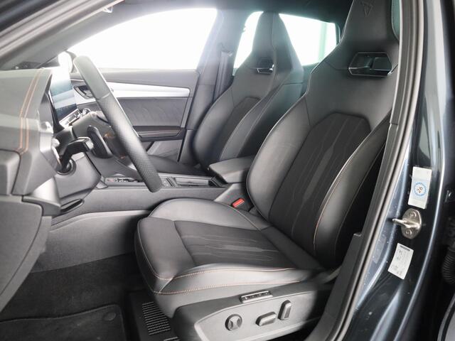 Cupra Formentor 1.4 e-Hybrid VZ Performance 245 pk Automaat (DSG) | Navigatie | Parkeersensoren (Park assist) | Rondomzicht camera | Elektr. bestuurdersstoel met geheugen | Stoelverwarming |