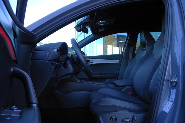 Cupra Formentor 1.4 e-Hybrid VZ 245 PK Copper Edition, Trekhaak, Kuipstoelen, Memory, Camera, DCC