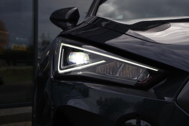 Cupra Formentor 1.4 e-Hybrid 204 PK Adrenaline, Panoramadak, Trekhaak, Winterpakket, Adap. Cruise Control