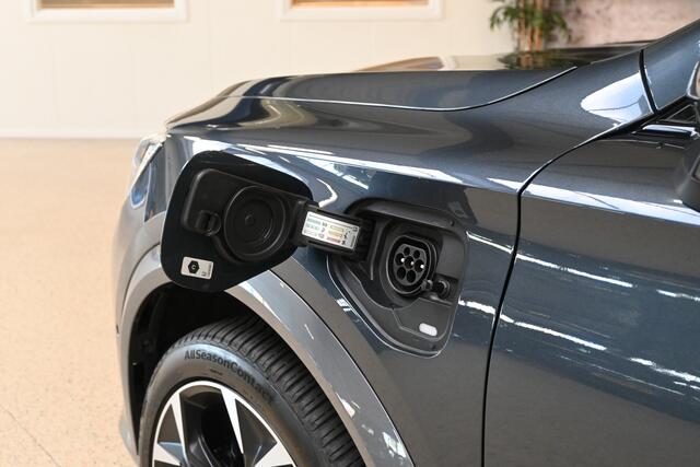 Cupra Formentor 1.4 e-Hybrid 245pk VZ Performance | Panoramadak | Elek. stoel + memory | 100% (Dealer) onderhouden label