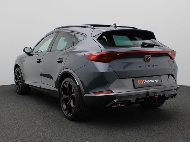 Cupra Formentor 1.4 e-Hybrid VZ Performance 245PK DSG Pano-Schuifdak, Trekhaak, Supersportstuur, Matrix LED-verlichting, 360gr. Camera, Memorystoel, Beats Audio, Elektr. Achterklep, 19", Stoel-Stuurverwarming