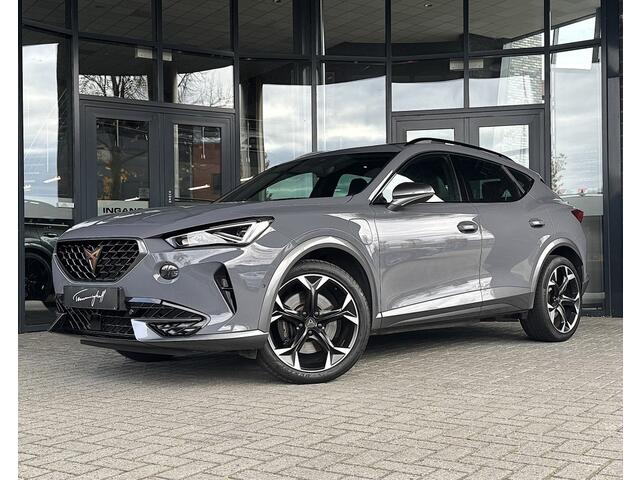 Cupra Formentor 1.4 E-HYBRID 245PK VZ PERF. - PANO - TREKH. - MATRIX
