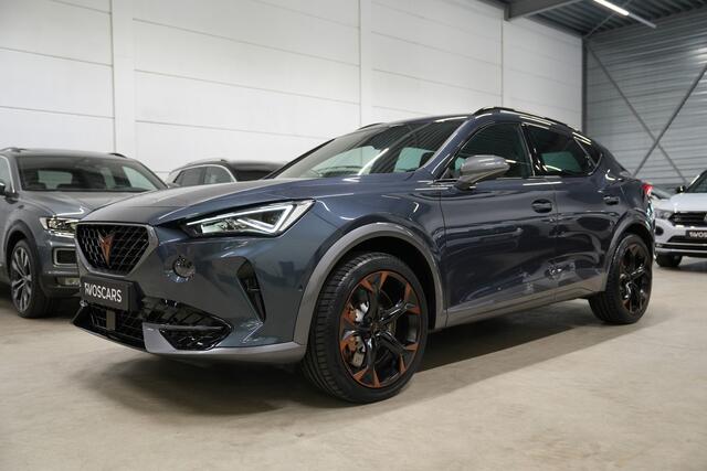 Cupra Formentor 2.0 TSI 4DRIVE 310PK * Brembo - Trekhaak - Sfeer - Beats - Keyless - Camera *