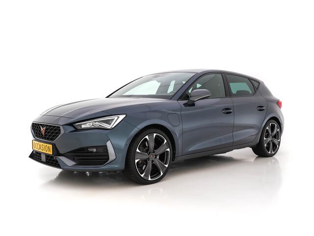 Cupra Leon 1.4 e-Hybrid VZ Aut. * DIGI-COCKPIT | NAVI-FULLMAP | LED-LIGHTS | ADAPT.CRUISE | LEDER-MICROFIBRE | SHIFT-PADDLES | CAMERA | DAB | CUPRA-CONNECT | LANE-ASSIST | KEYLESS | AMBIENT-LIGHT | SPORT-SEATS | 19"ALU