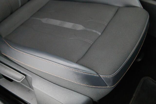 Cupra Leon 1.4 e-Hybrid Business 204 PK Stoel- stuurverwarming, Travel assist, Navigatie, Camera, 18 inch, Adaptive cruise