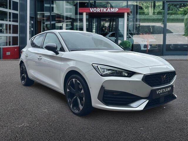 Cupra Leon 1.4 TSI DSG E-HYBRID CAMERA/MEMORY/NAVI/CARPLAY/ACC/STOEL-STUURVERW