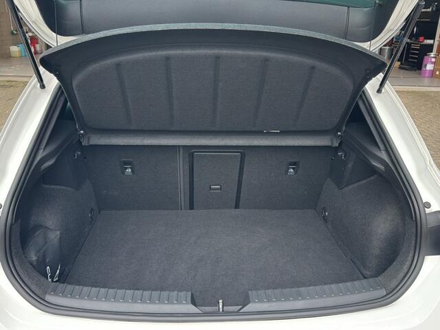 Cupra Leon 1.4 TSI DSG E-HYBRID CAMERA/MEMORY/NAVI/CARPLAY/ACC/STOEL-STUURVERW