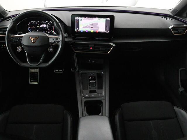 Cupra Leon 1.4 e-Hybrid VZ Performance | Panoramadak | Stoel & stuurverwarming | Adaptive cruise | Camera | Carplay | Navigatie | Sfeerverlichting | Keyless | Full LED | PHEV