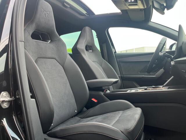 Cupra Leon 1.5 TSI 272pk e-Hybrid VZ Performance / Pano / Sennheiser audio / Side skirts /