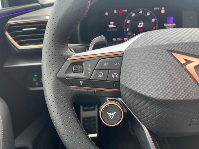 Cupra Leon 1.5 TSI 272pk e-Hybrid VZ Performance / Pano / Sennheiser audio / Side skirts /