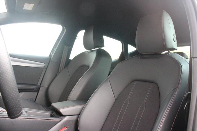 Cupra Leon 1.5 eTSI 150PK BUSINESS EDITION | NIEUW MODEL! | LED MATRIX KOPLAMPEN | DRAADLOZE APPLE CARPLAY/ANDROID AUTO | NAVIGATIE | ACHTERUITRIJ CAMERA | 18" LICHTMETALEN VELGEN "GARBI" | DRAADLOZE TELEFOONLADER | STOEL/STUUR VERWARMING | 12,9" INFORTAINMENT SYST