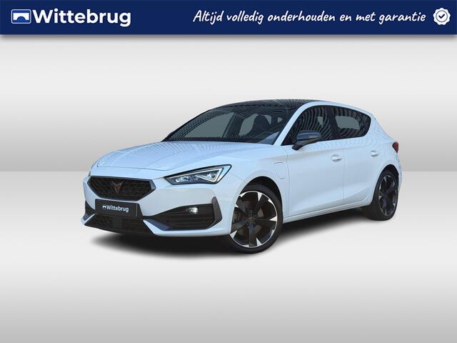 Cupra Leon 1.4 e-Hybrid 204PK Performance / Panoramadak / Kuipstoelen / Digitale Cockpit / Parkeersensoren Achter / Dodehoek Sensor / Stuurverwarming