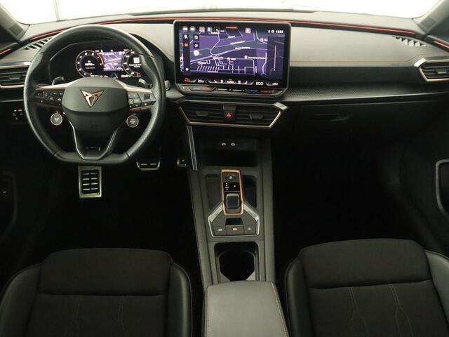 Cupra Leon 1.5 TSI e-Hybrid | Stoel & stuurverwarming | Camera | Adaptive cruise | Carplay | Navigatie | Matrix LED | Sfeerverlichting | PHEV | Plug In