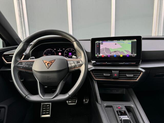 Cupra Leon Sportstourer 1.4 e-Hybrid Performance | ACC | Elk Stoel / Trekha