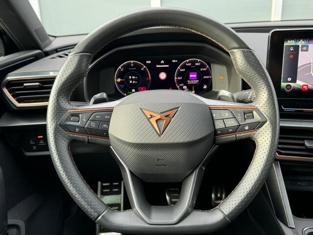 Cupra Leon Sportstourer 1.4 e-Hybrid Performance | ACC | Elk Stoel / Trekha