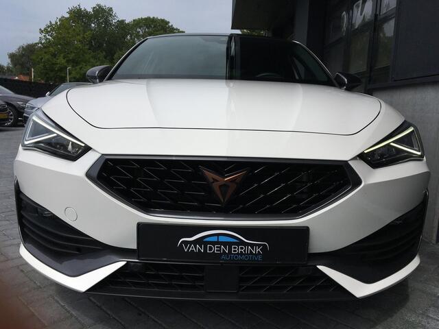 Cupra Leon 1.4 e-Hybrid VZ Pano