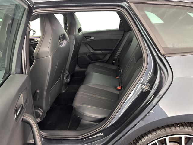 Cupra Leon Sportstourer 1.4 e-Hybrid VZ Adrenaline (INCL.BTW) Aut. *FULL-LED | DIGI-COCKPIT | ADAPTIVE-CRUISE | 1/2LEATHER | SPORT-SEATS | AMBIENT-LIGHT | DAB+ | KEYLESS | CAMERA | 19''ALU*