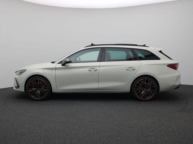 Cupra Leon Sportstourer 1.5 TSI e-Hybrid VZ Performance 272 PK DSG matrix led, schuif-kanteldak, achteruitrijcamera, stuur-stoelverwarming, adaptive cruise met travel assist, elek. verstelbare voorstoel, side assist, keyless, 19" lichtmetaal