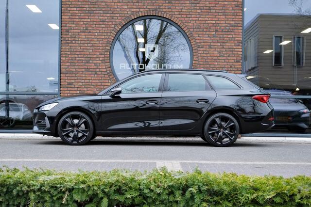 Cupra Leon Sportstourer 1.4 e-Hybrid Black Edition Achteruitrijcamera, Navigatie, Stoel- Stuur- Voorruitverwarming