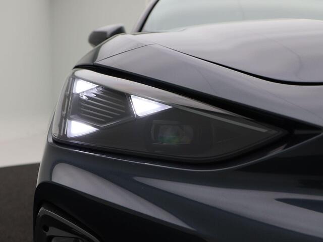 Cupra Leon Sportstourer 1.5 TSi 272 Pk e-Hybrid VZ Performance | Full LED | Trekhaak | 19 Inch | Camera | Stoelverwarming | Bucket Seats | 12.453 Km!!