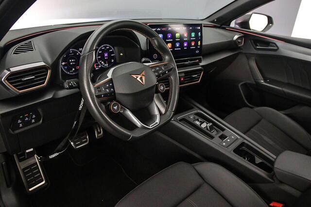 Cupra Leon Sportstourer VZ Performance 1.4 TSI e-Hybrid 245pk DSG Automaat Panoramadak, Beats audio, LED matrix koplampen, Adaptive cruise control, Achteruitrijcamera, Elektrische achterklep