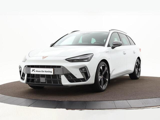 Cupra Leon Sportstourer 1.5 Tsi 204pk DSG e-Hybrid Business · Camera · Apple/Android Car Play · Elek. Trekhaak · Elek. Achterklep · 18'' Inch · Garantie t/m 20-05-2028 of 90.000km