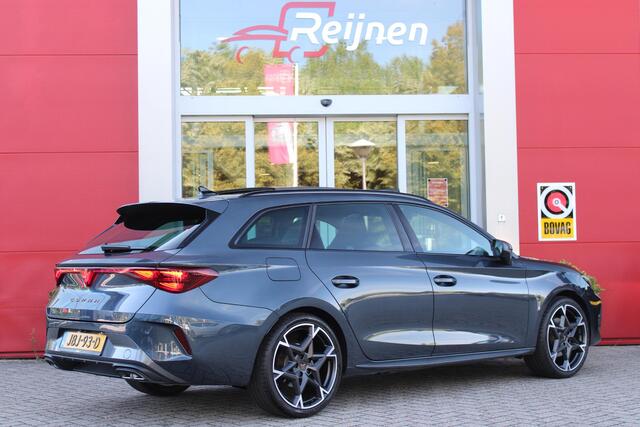 Cupra Leon Sportstourer 1.5 eTSI 150PK BUSINESS EDITION | NIEUW MODEL! | PANORAMISCH SCHUIF/KANTELDAK | SENNHEISER AUDIO SYSTEM | ELEKTRISCH VERSTELBARE BESTUURDERSSTOEL MET GEHEUGENFUNCTIE | LED MATRIX KOPLAMPEN | DRAADLOZE APPLE CARPLAY/ANDROID AUTO | NAVIGATIE | ACHTERUITRIJ