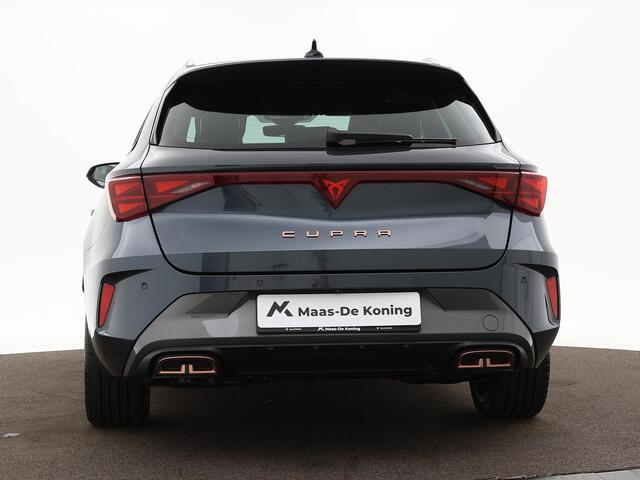 Cupra Leon Sportstourer 1.5 TSI 204pk DSG e-Hybrid Business · Apple/Android Car Play · Camera · Elek. Trekhaak · Elek. Achterklep · Sfeerverlichting · 18'' Inch · Garantie t/m 24-06-2028 of 90.000km