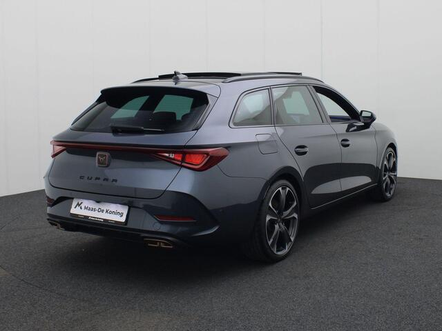 Cupra Leon Sportstourer 1.4 e-Hybrid 180kW/245PK VZ Performance DSG · Panoramadak · Navigatie · Camera + Parkeersensoren · Apple Car Play ·