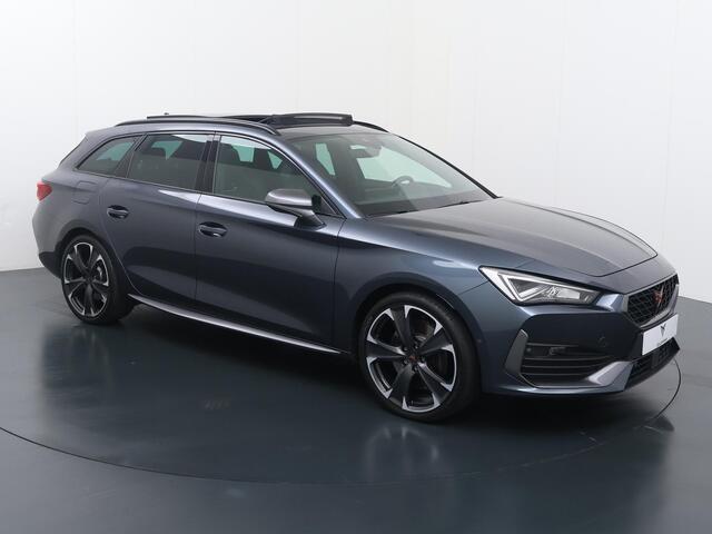 Cupra Leon Sportstourer 1.4 e-Hybrid VZ Adrenaline | 245 PK | SoH 100% | Panoramadak | Voorstoelen verwarmd | LED verlichting |