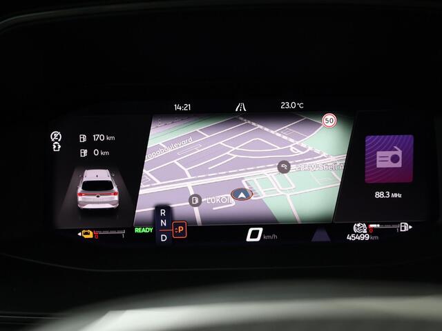 Cupra Leon Sportstourer 1.4 e-Hybrid VZ Business | 245 PK | SoH 89% | LED verlichting | Adaptive cruise control | Navigatiesysteem |