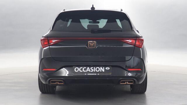 Cupra Leon Sportstourer 1.4 TSI eHybrid 245pk PHEV VZ Performance Limited / Panoramadak / Stoel+Stuurverwarming / Camera / Demonstratievoertuig