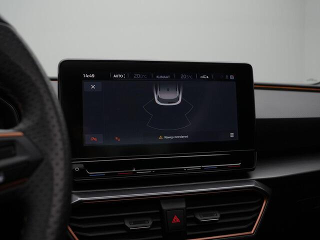 Cupra Leon Sportstourer 1.4 e-Hybrid 245 pk VZ Performance | Panoramadak | Kuipstoelen | LED | Adaptieve onderstelregeling (DCC) | Side assist | 19 inch