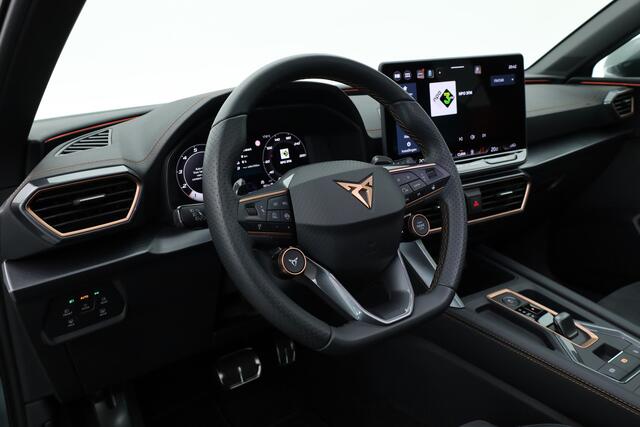 Cupra Leon Sportstourer 1.5 TSI e-Hybrid VZ 272pk | MAT Grijs | Pano | Sennheiser | Adapt. Cruise | Matrix LED | Camera | Keyless |