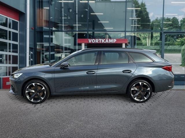 Cupra Leon Sportstourer 1.4 TSI DSG E-HYBRID TREKHAAK/NAVI/CARPLAY/ACC/PDC/STOELVERW